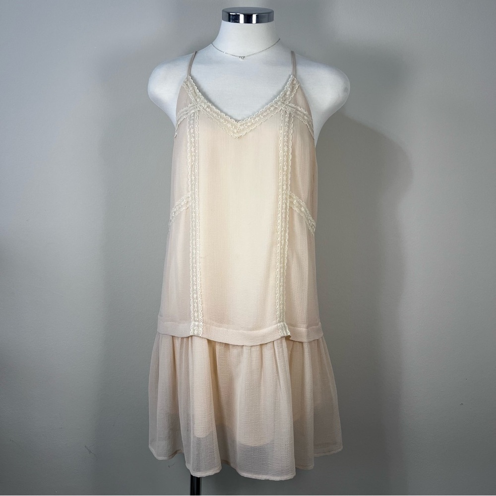 ASTR the Label V-Neck Lace Slip Dress Cream Size S Whimsical Fairy Romantic Boho